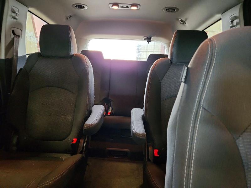 Used 2015 Chevrolet Traverse LT w/ Style and Technology Package FWD image 13