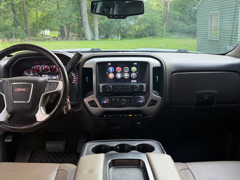 Used 2016 GMC Sierra 1500 SLT w/ SLT Premium Package AWD/4WD image 12