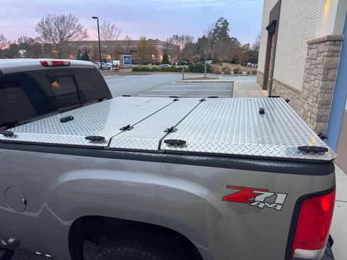 Used 2013 GMC Sierra 2500 Denali w/ Suspension Package, Off-Road image 6