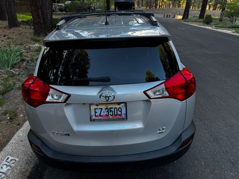 Used 2013 Toyota RAV4 LE w/ Protection Pkg AWD/4WD image 9