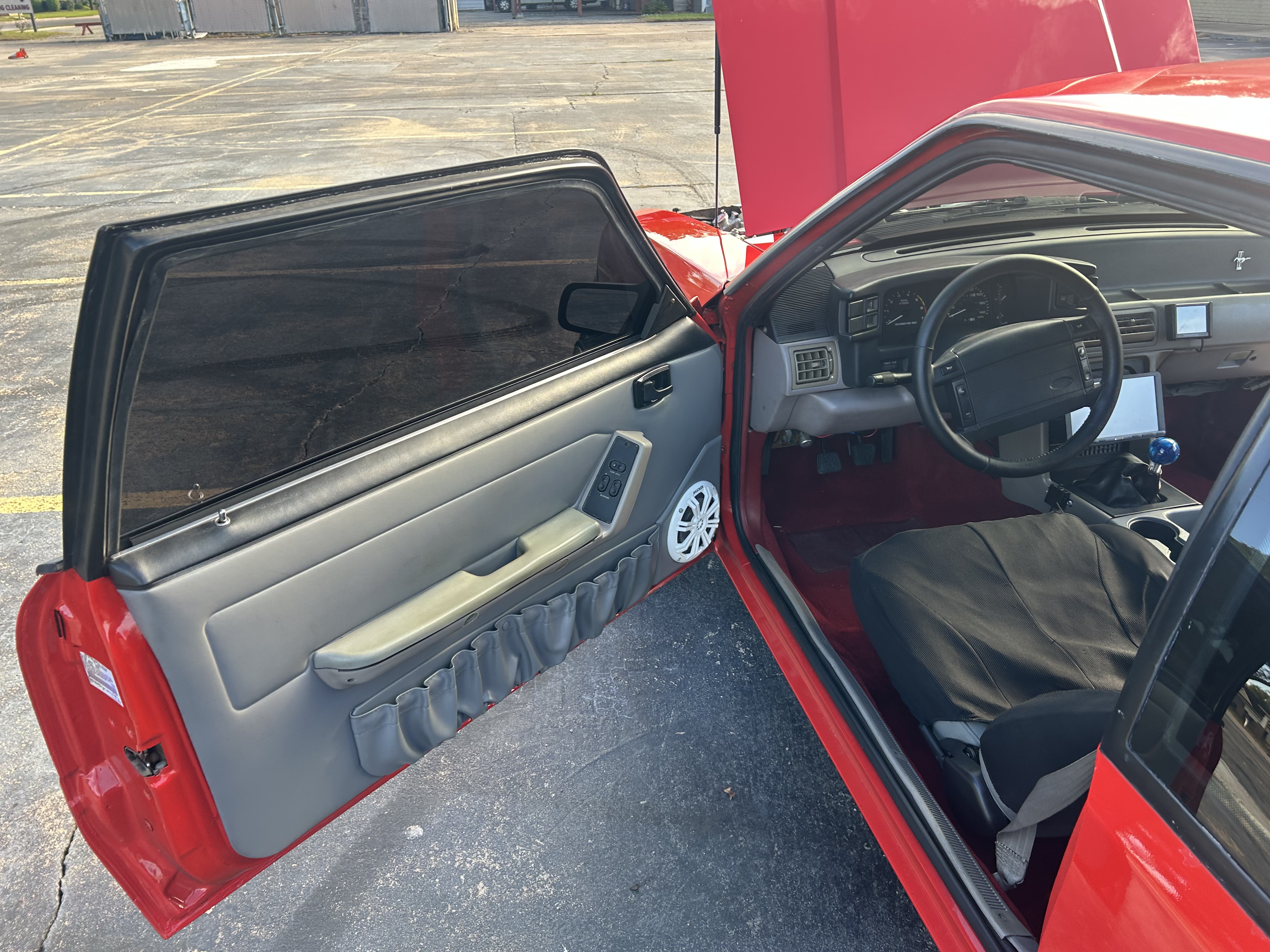 Used 1992 Ford Mustang LX RWD image 6