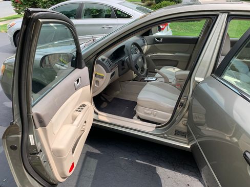Used 2008 Hyundai Sonata GLS FWD image 11