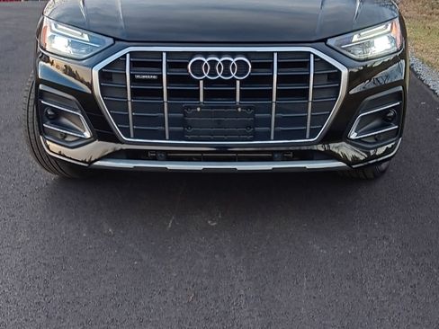 Used 2021 Audi Q5 2.0T Premium w/ Convenience Package image 4