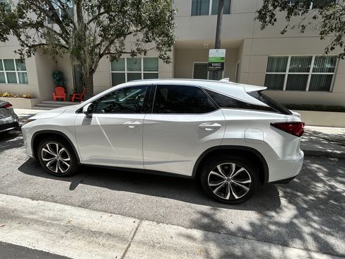 Used 2018 Lexus RX 350 FWD w/ Premium Package image 23