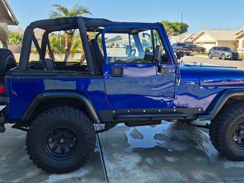 Used 1994 Jeep Wrangler Sport S image 1