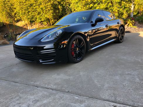 Used 2015 Porsche Panamera GTS image 6