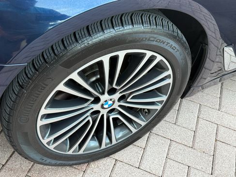 Used 2020 BMW 540i w/ Convenience Package RWD image 12