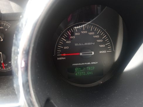 Used 2005 Ford Mustang GT image 10