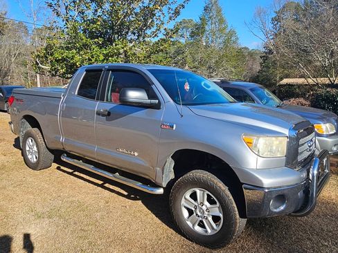 Used 2009 Toyota Tundra 4x4 Double Cab image 1