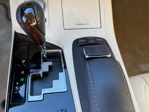 Used 2015 Lexus ES 350 w/ Luxury Package image 20