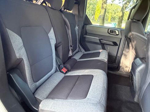 Used 2021 Ford Bronco 4-Door w/ Sasquatch Package AWD/4WD image 8