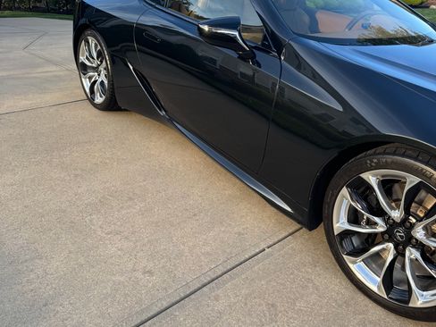 Used 2018 Lexus LC 500 Coupe w/ Sport Package RWD image 15