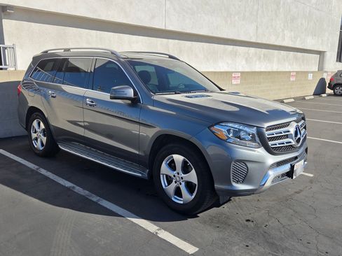 Used 2017 Mercedes-Benz GLS 450 4MATIC image 4