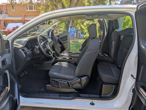 Used 2019 Ford Ranger XL w/ Equipment Group 101A Mid image 10