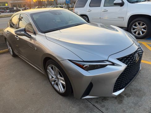 Used 2021 Lexus IS 300 w/ Accessory Package 2 image 4