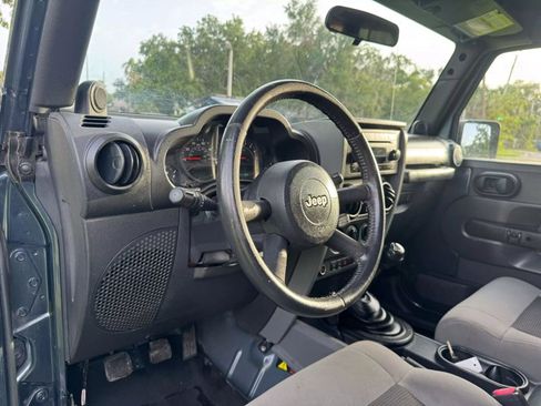 Used 2008 Jeep Wrangler Unlimited X image 11