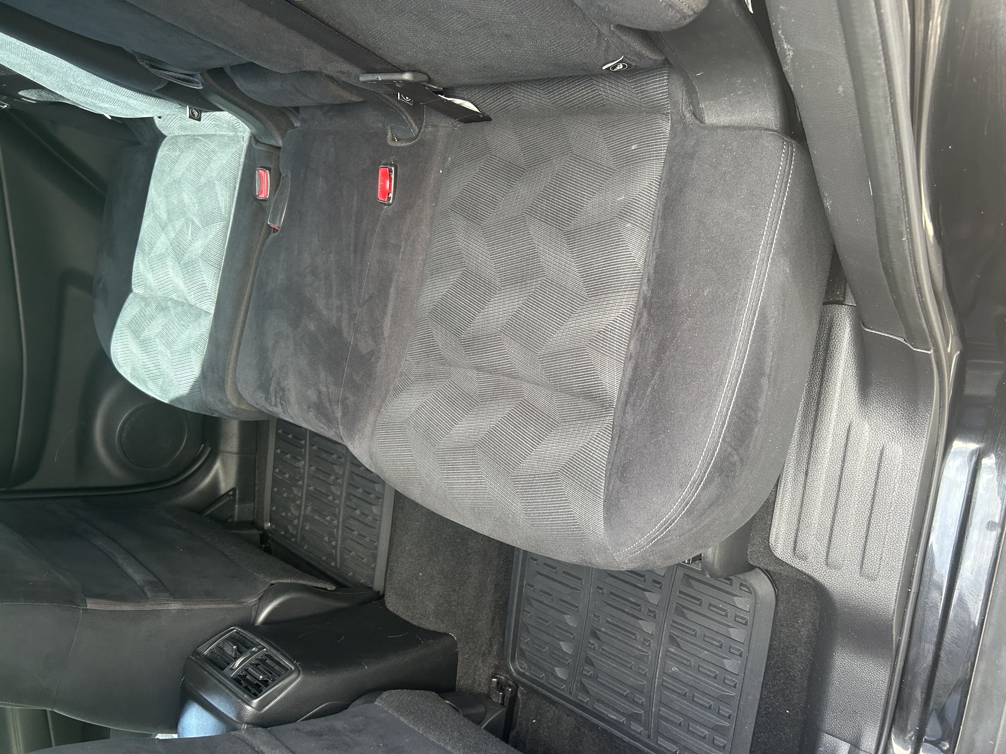 Used 2016 Nissan Rogue S FWD image 7