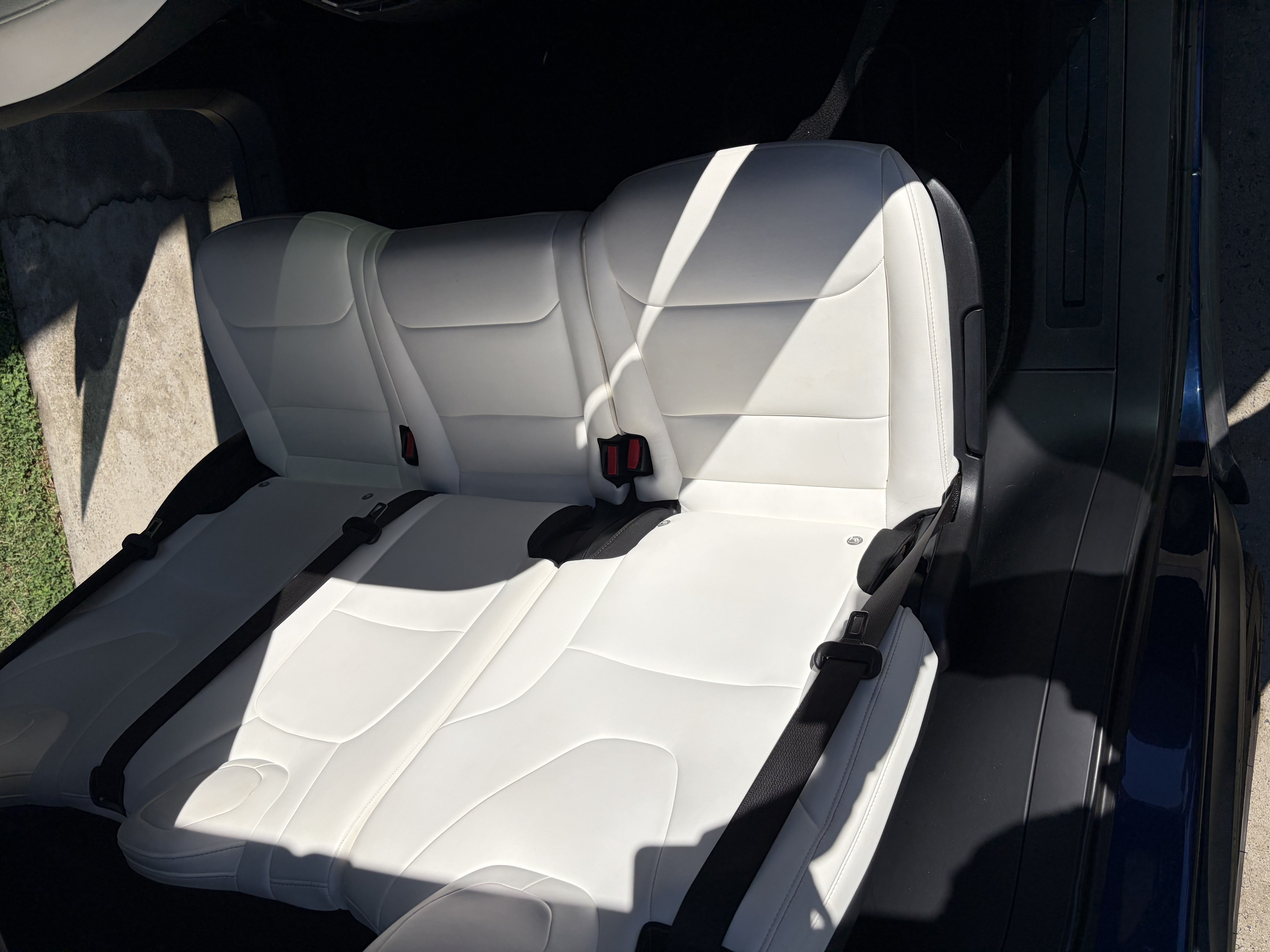 Used 2020 Tesla Model X Long Range AWD/4WD image 11