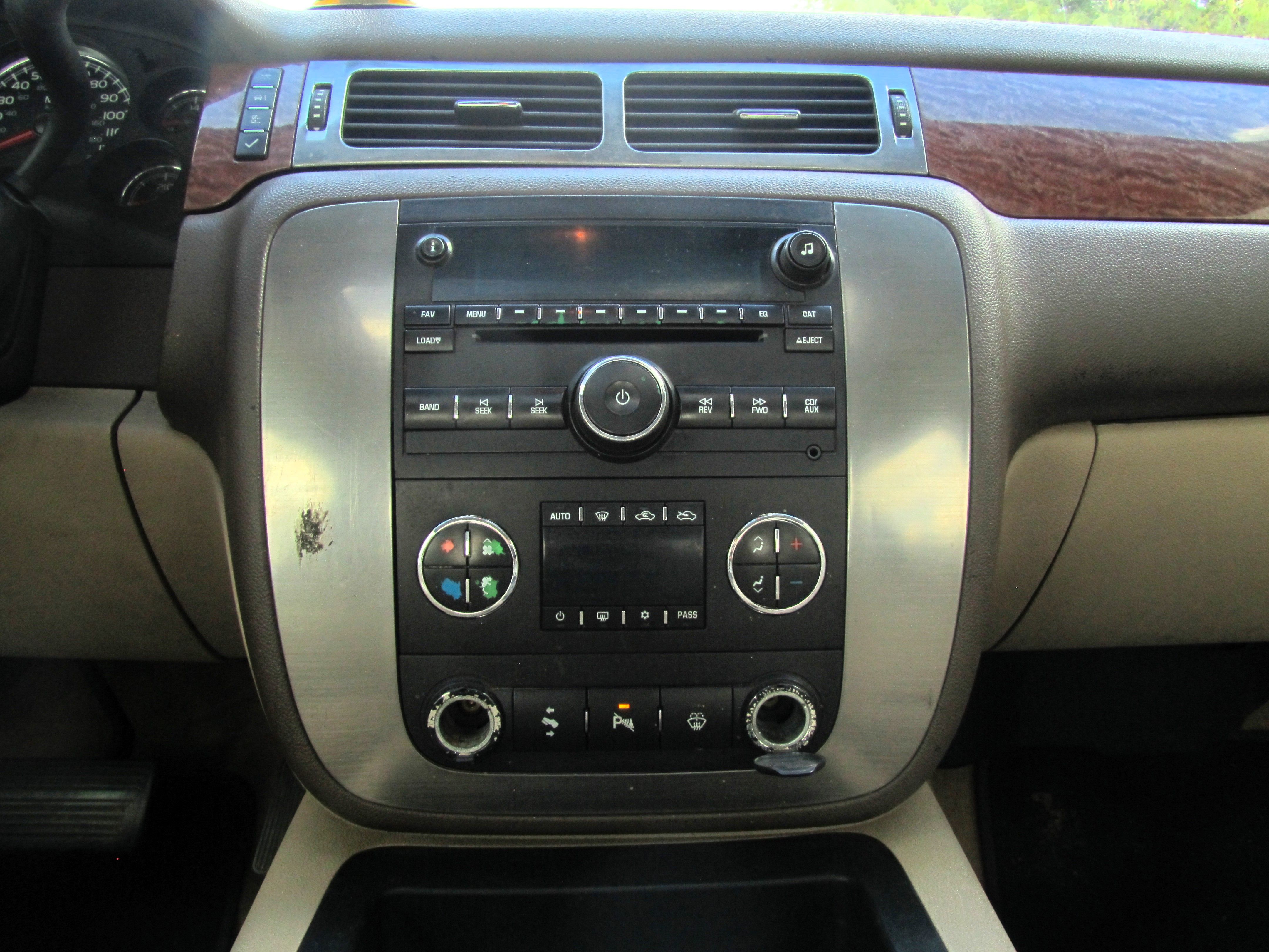 Used 2007 GMC Sierra 3500 SLT w/ Convenience Package AWD/4WD image 15