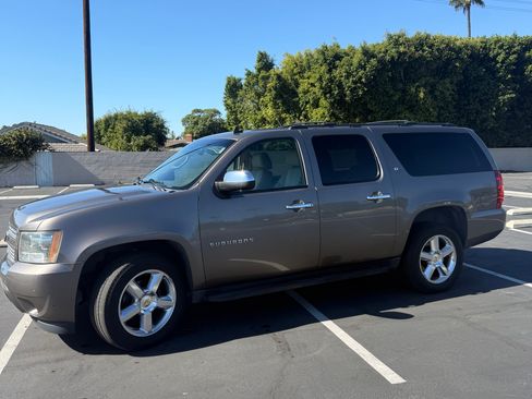 Used 2011 Chevrolet Suburban LT w/ Regional Value Package image 1