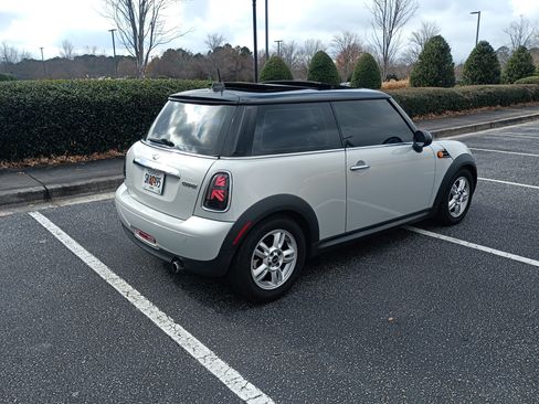 Used 2012 MINI Cooper Hardtop image 4