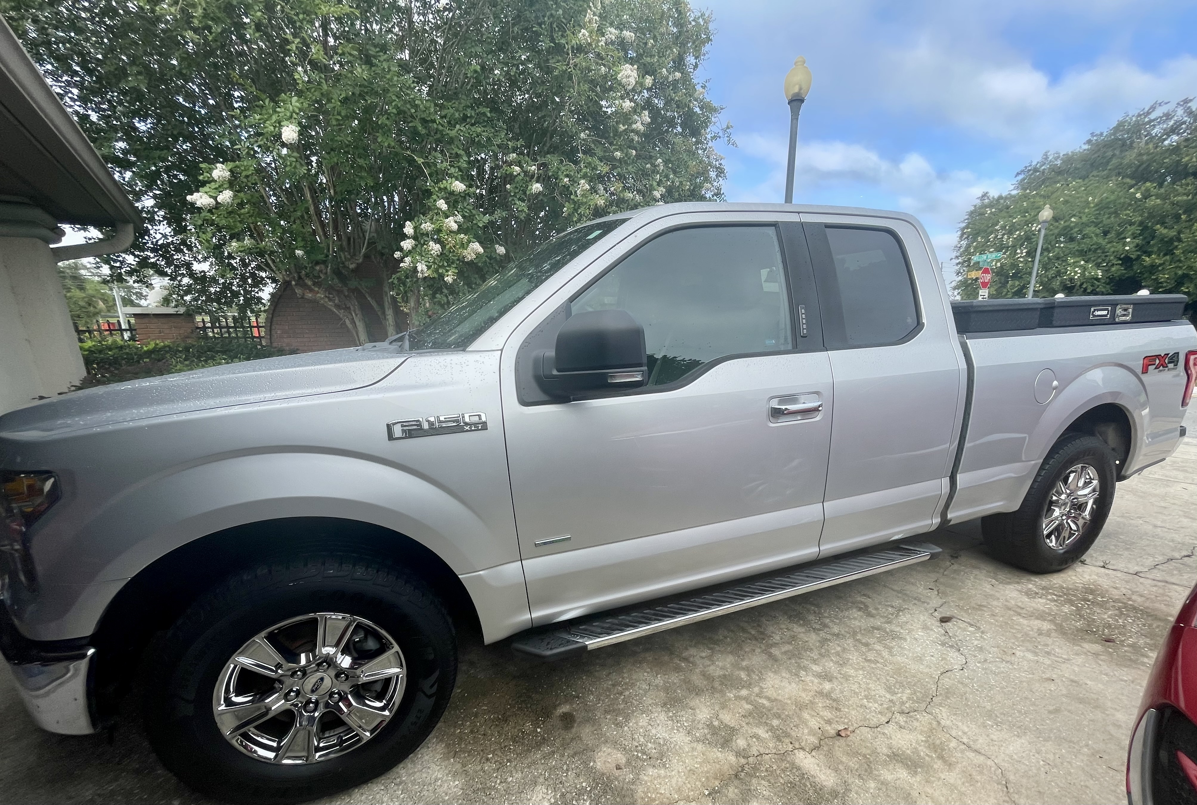 Used 2016 Ford F150 XLT w/ Equipment Group 301A Mid AWD/4WD image 16