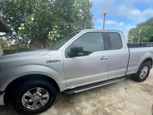Used 2016 Ford F150 XLT w/ Equipment Group 301A Mid AWD/4WD image 16