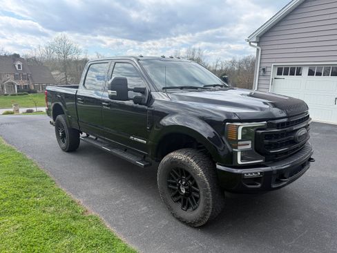Used 2020 Ford F250 Lariat AWD/4WD image 4