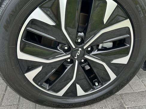 Used 2023 Kia EV6 Wind w/ Wind Technology Package RWD image 21