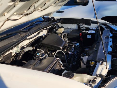 Used 2017 Toyota Tacoma 2WD Access Cab image 22