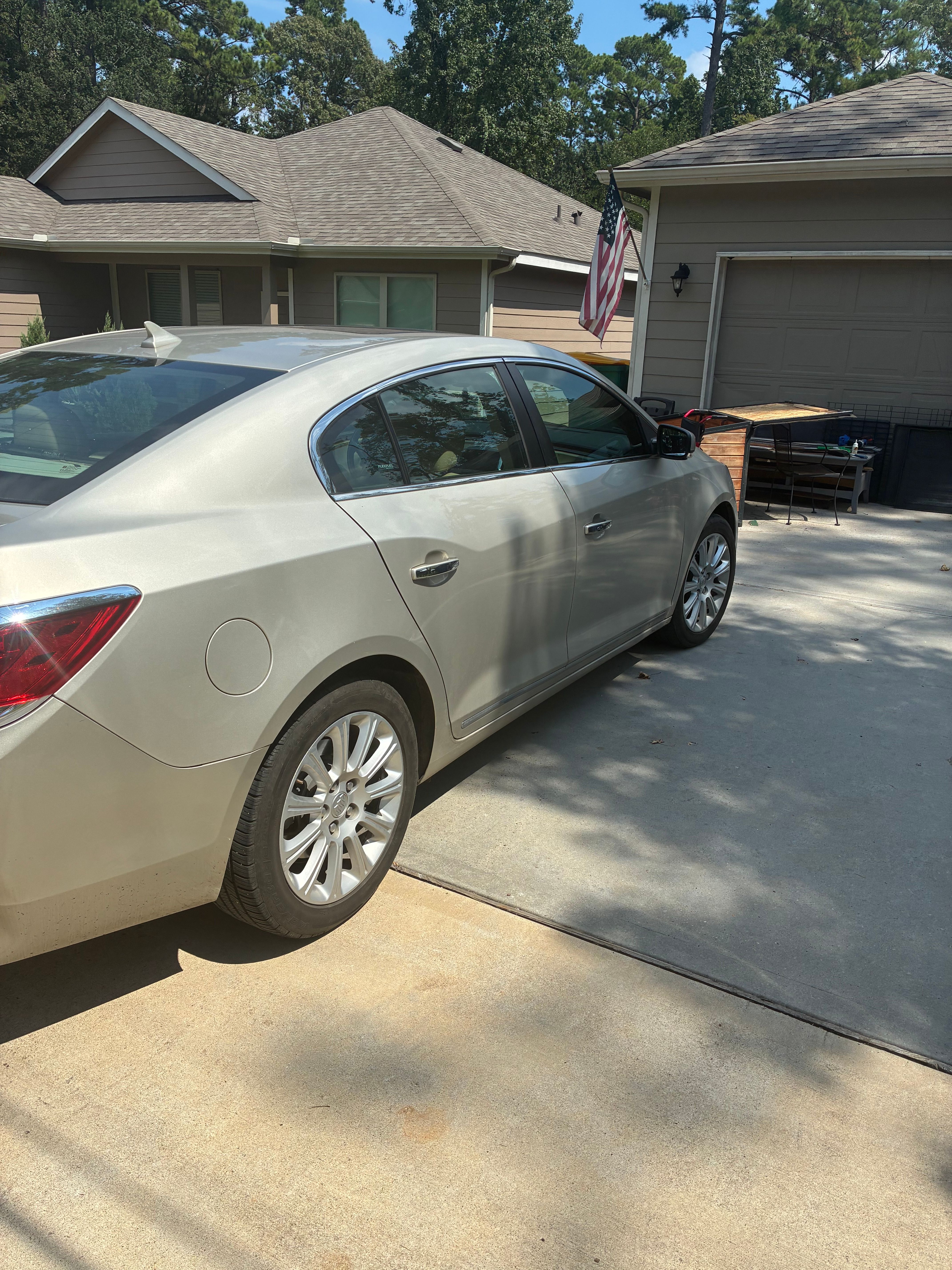 Used 2013 Buick LaCrosse Premium w/ Driver Confidence Package FWD image 15