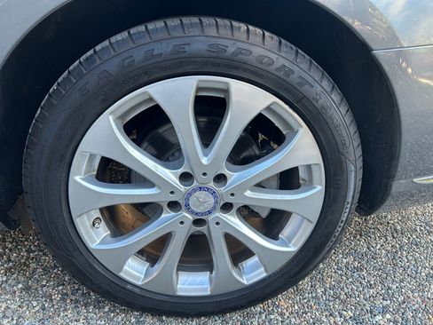 Used 2017 Mercedes-Benz E 300 E 300 Sedan 4D image 14