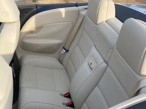 Used 2009 Volkswagen Eos Komfort image 11