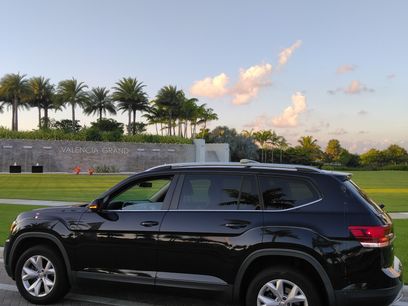 Used 2018 Volkswagen Atlas SE