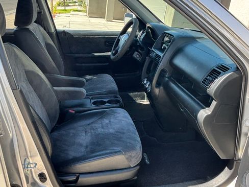 Used 2002 Honda CR-V EX image 18