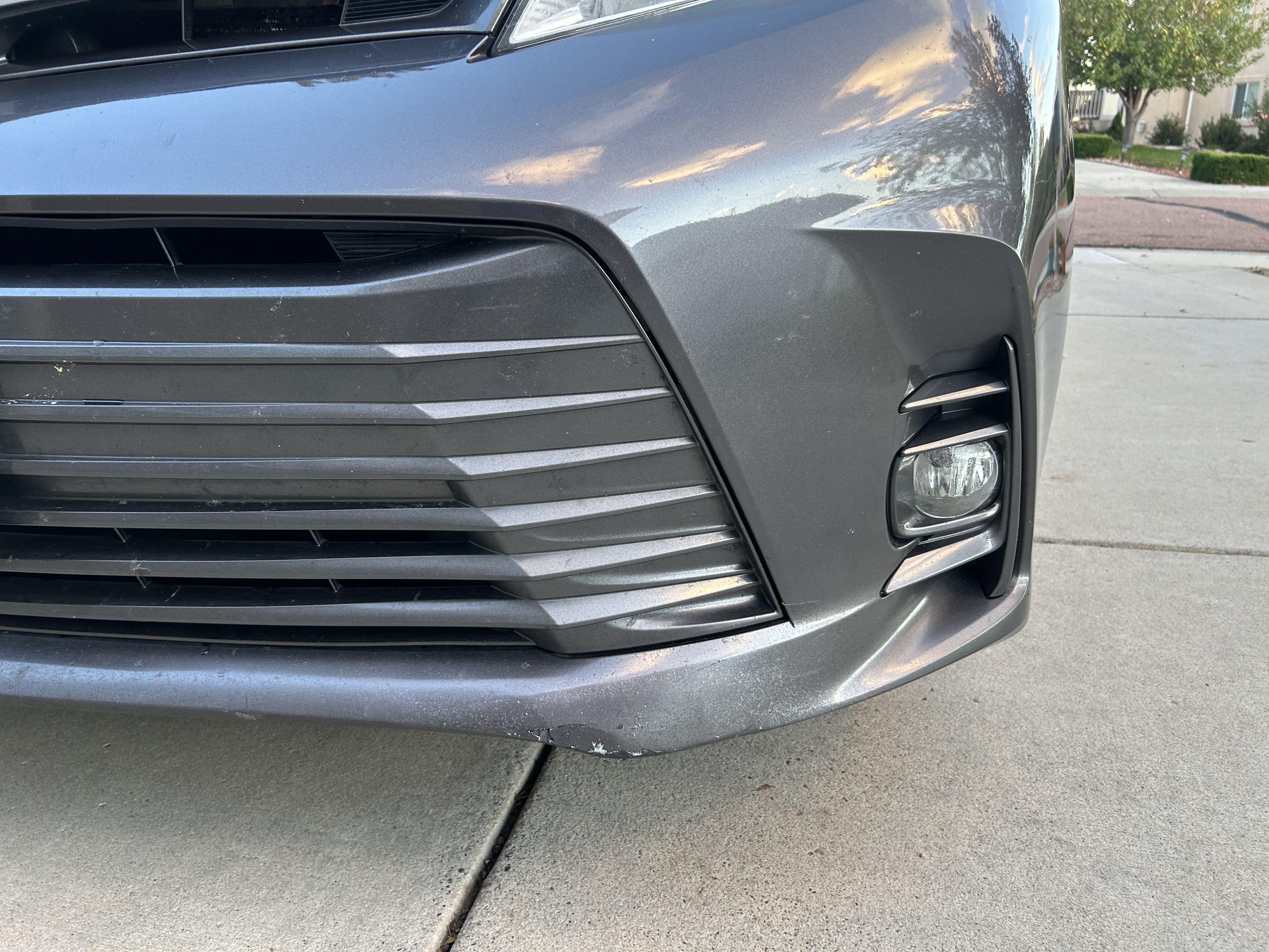 Used 2019 Toyota Sienna XLE Premium AWD/4WD image 28