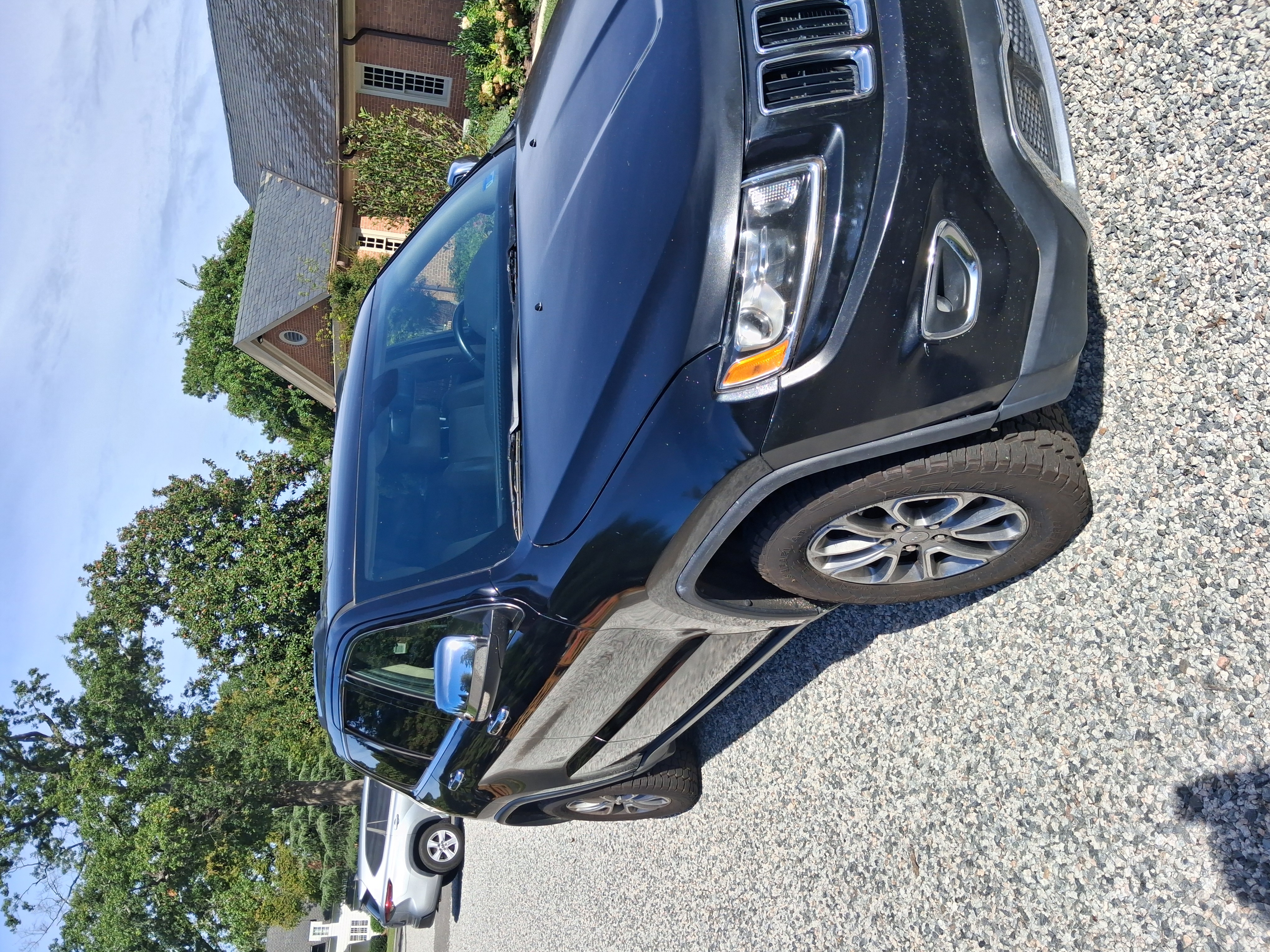 Used 2016 Jeep Grand Cherokee Limited AWD/4WD image 6