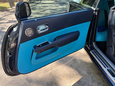 Used 2019 Rolls-Royce Wraith Coupe 2D image 10