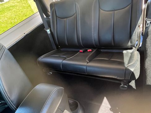 Used 2014 Jeep Wrangler Sahara AWD/4WD image 5