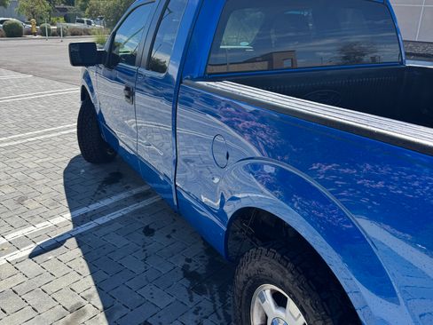 Used 2013 Ford F150 XLT w/ Mid Equipment Group RWD image 2