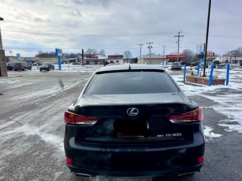Used 2017 Lexus IS 300 AWD w/ Premium Package image 8