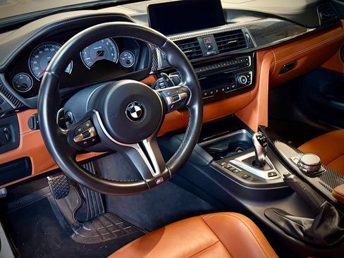 Used 2019 BMW M4 Coupe w/ Competition Package image 1