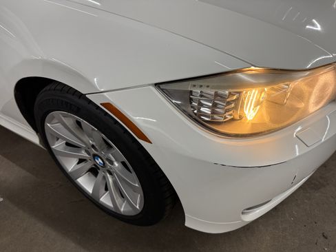 Used 2011 BMW 328i xDrive Sedan image 12