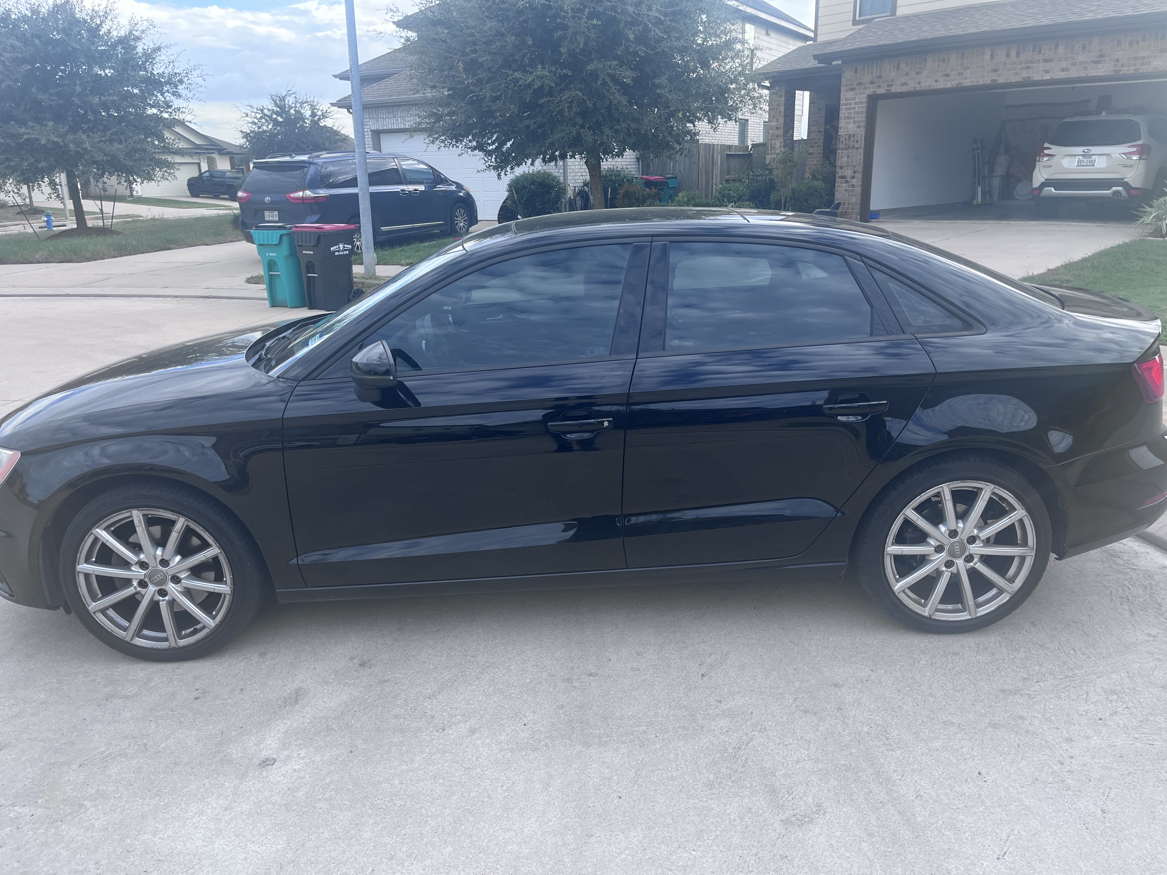 Used 2016 Audi A3 1.8T Premium w/ Audi MMI Navigation Plus FWD image 4