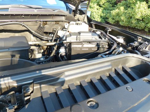 Used 2020 GMC Sierra 2500 SLE w/ SLE Value Package; image 23