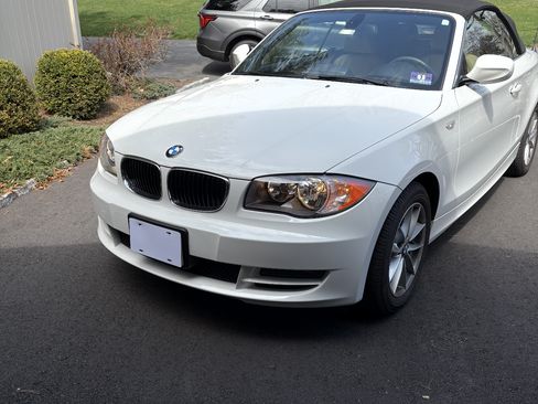 Used 2011 BMW 128i 128i Convertible 2D image 1