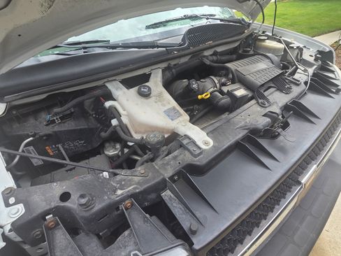 Used 2014 Chevrolet Express 1500 LT w/ LT Preferred Equipment Group image 14