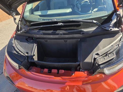 Used 2014 BMW i3 w/ Range Extender image 9