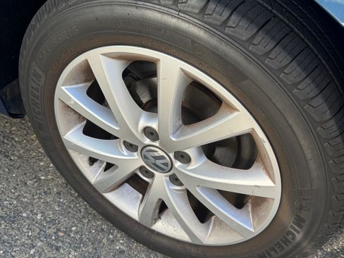 Used 2015 Volkswagen Jetta SE image 5