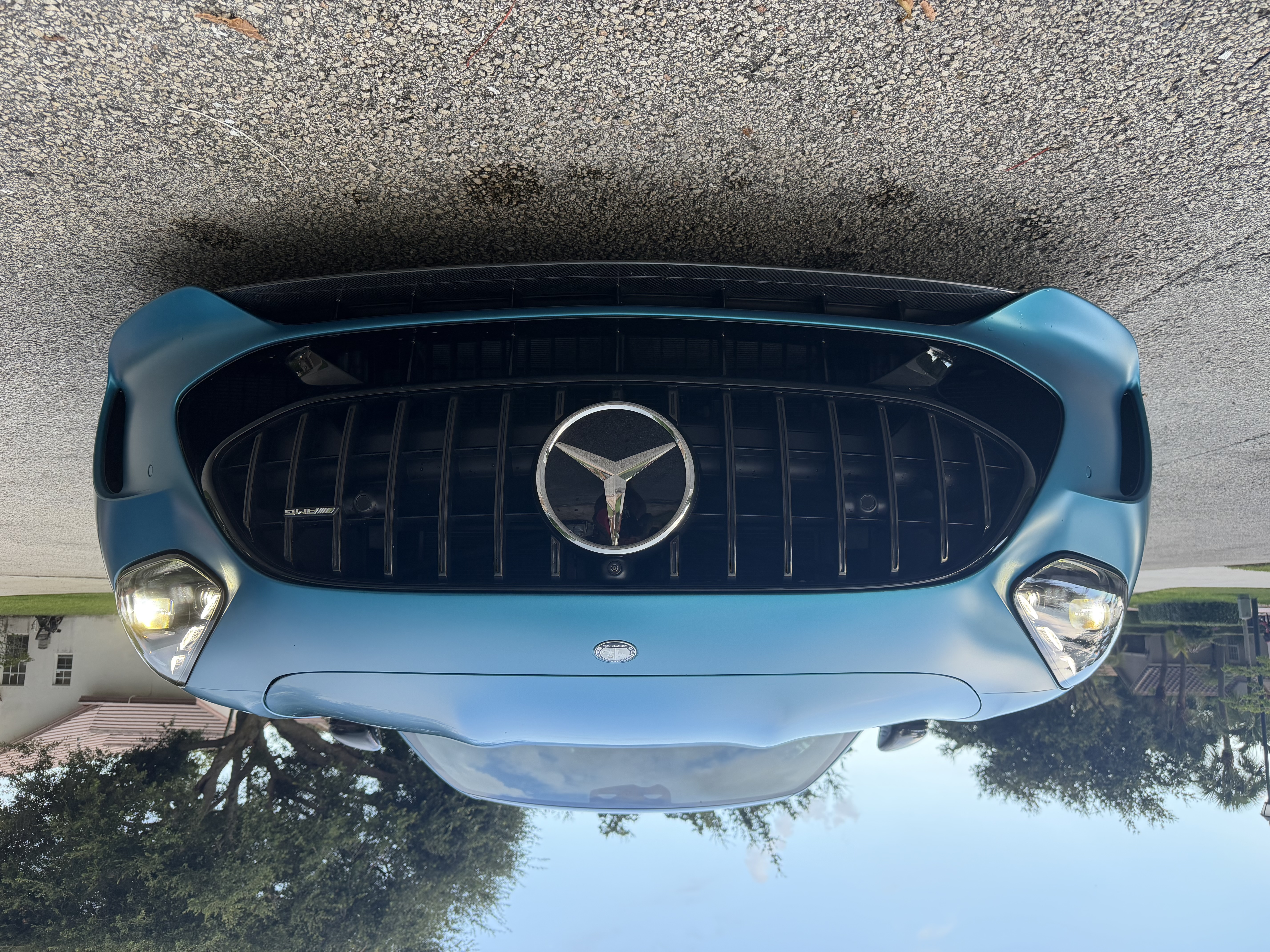 Used 2024 Mercedes-Benz AMG GT 63 image 2